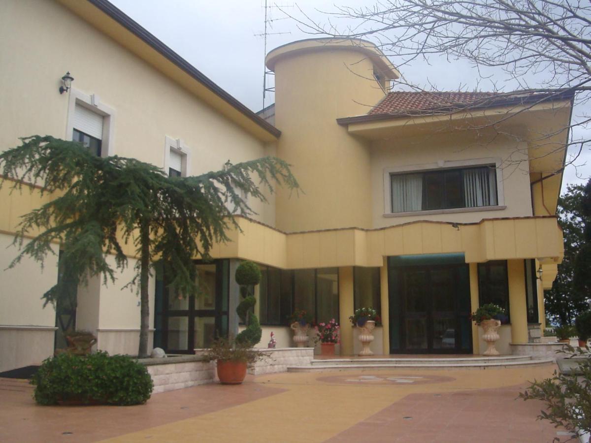 Hotel Al Querceto Tocco Caudio Dış mekan fotoğraf